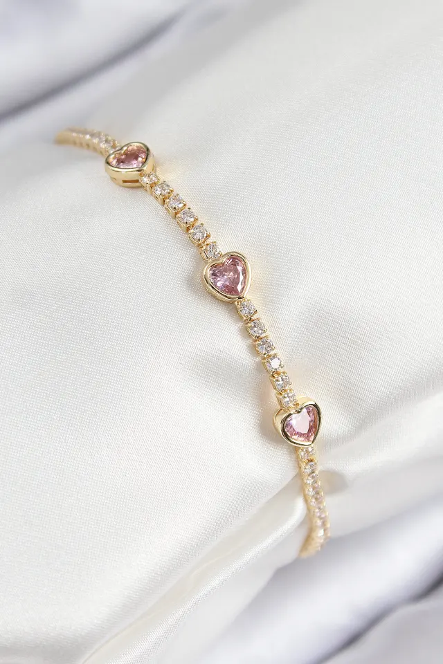 Pirinç Zirkon Taşlı Pembe Kalp Model Gold Renk Kadın Bileklik