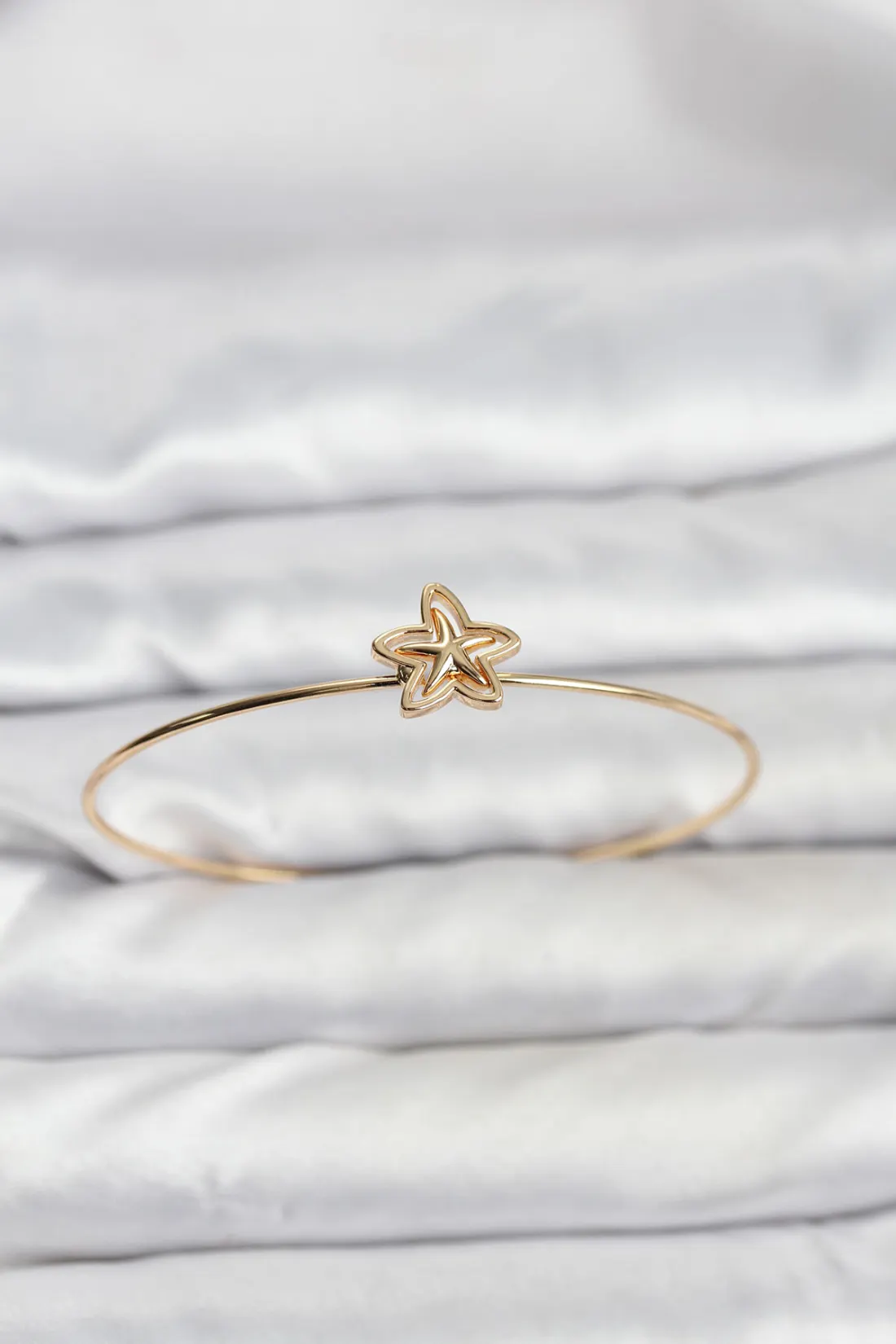Yıldız Model Gold Renk Bileklik